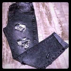 Men’s Ripped Jeans